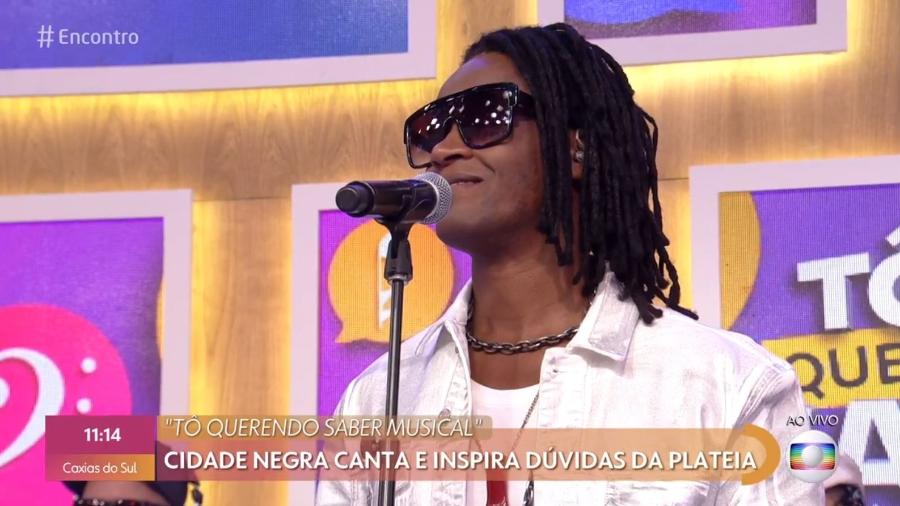 Toni Garrido se apresentou com o Cidade Negra no Encontro com Fátima Bernardes de hoje - Reprodução/TV Globo