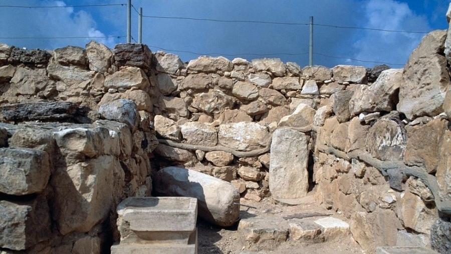 Resíduos de maconha foram encontrados em altar no templo de Arad - Getty Images