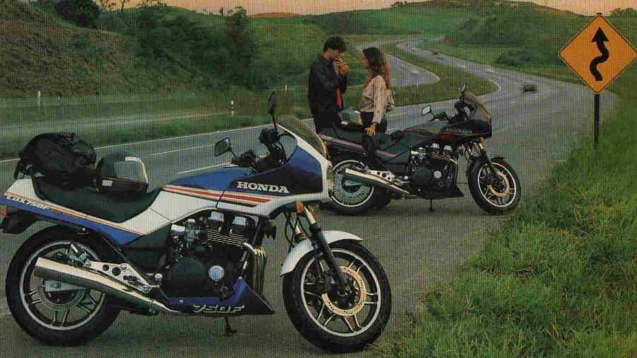 Propaganda da CBX 750F, primeira moto de quatro cilindros produzida pela Honda no Brasil nos anos 1980 - Reprodução