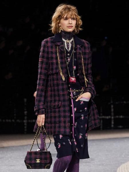 Desfile de outono-inverno 2022/2023 da Chanel celebrou a importância do tweed em sua história - Reprodução/Instagram
