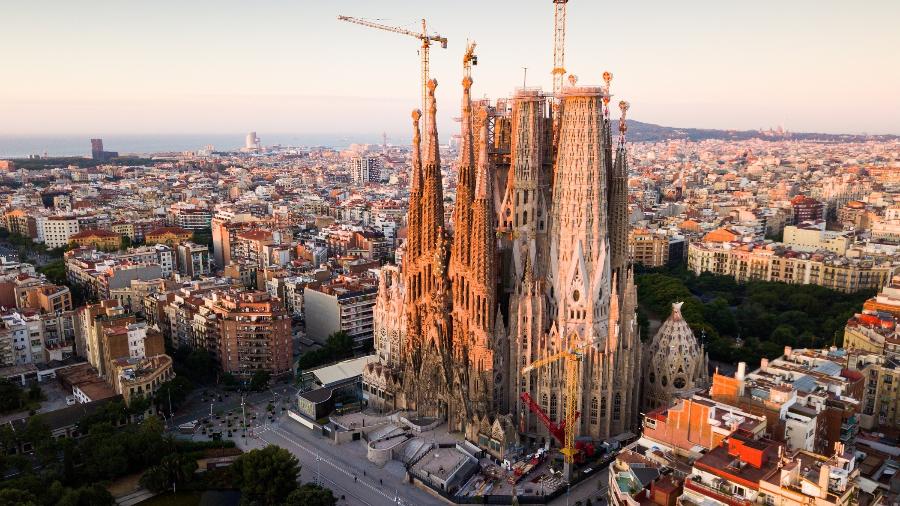 O início da construção da Sagrada Família, em Barcelona, foi em 1882; e a conclusão é prevista para 2026 - JackF/Getty Images/iStockphoto