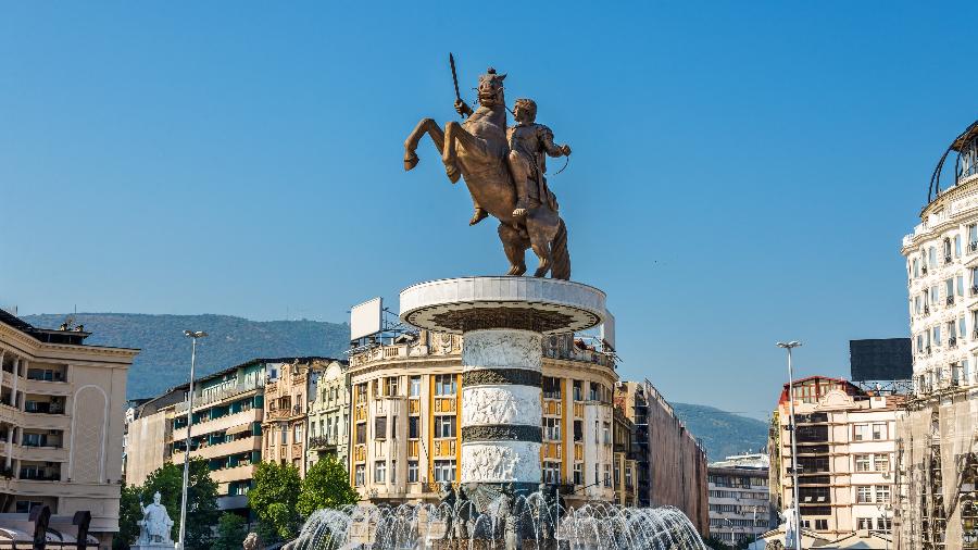 Monumento em homenagem a Alexandre, o Grande, na Macedônia