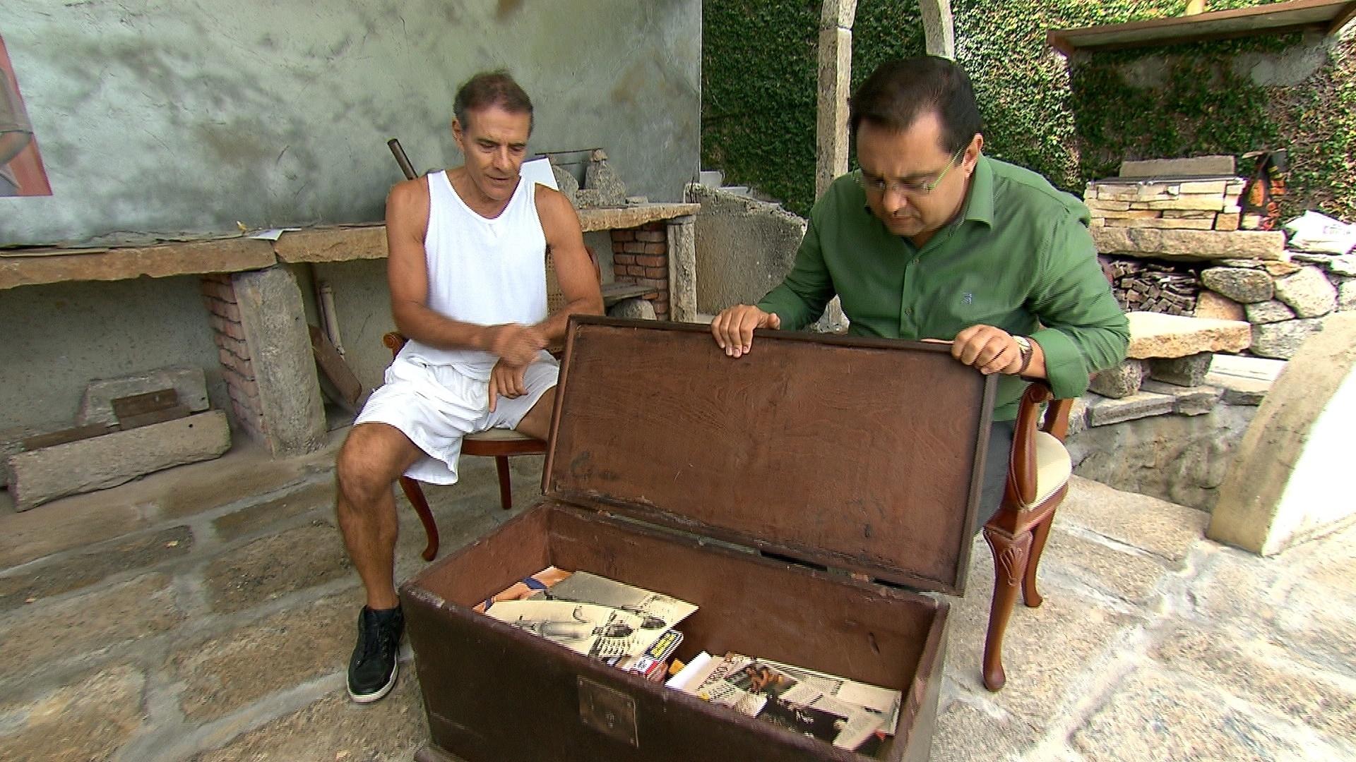 Mário Gomes grava entrevista com Geraldo Luís, que vai ao ar no "Domingo Show" - Divulgação/RecordTV