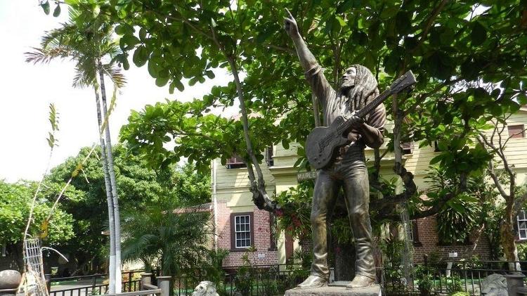 O Museu do Bob Marley é a antiga casa do ícone do reggae  - Helen Soteriou/BBC - Helen Soteriou/BBC