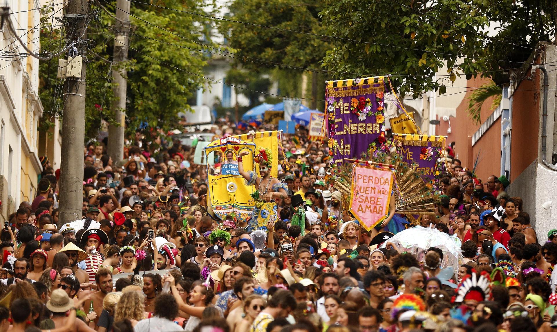 Bloco Me Enterra na Quarta - Santa Teresa - Rio - Marcelo de Jesus/UOL