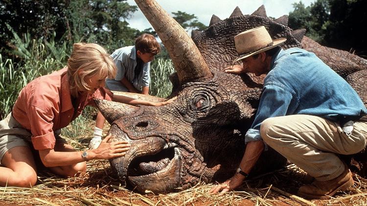 Cena do filme "Parque dos Dinossauros" - Reprodução - Reprodução