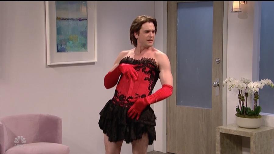 Kit Harington usa lingerie em esquete do "Saturday Night Live" - Reprodução/"Saturday Night Live"