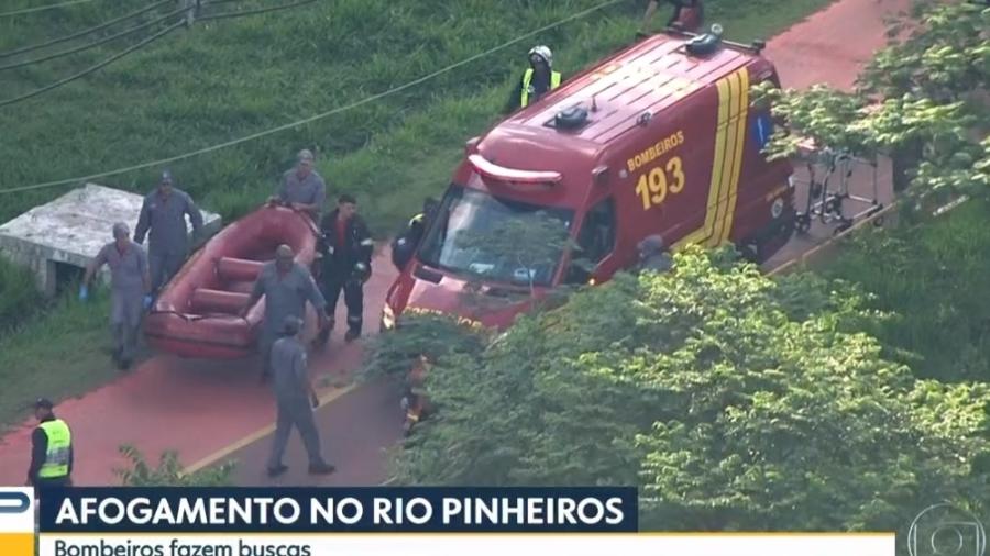 Operação de resgate no Rio Pinheiros - Reprodução/TV Globo