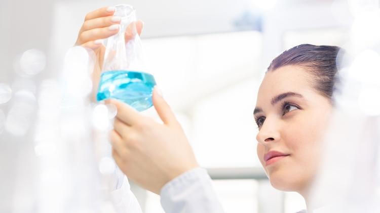 Indústria farmacêutica 2 - iStock - iStock