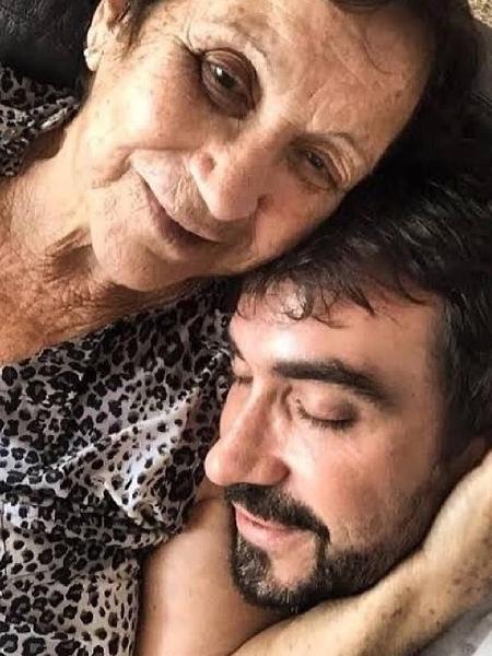 Padre Fabio de Melo com sua mãe, Ana Maria Melo - Reprodução / Instagram