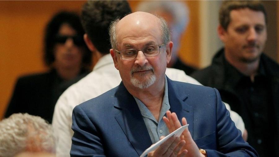 Salman Rushdie é autor de doze romances e diversos ensaios - Brian Snyder/Reuters