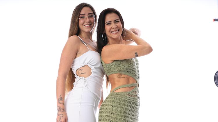 Minha mãe com seu pai: Paula (filha) e Christiana (mãe)