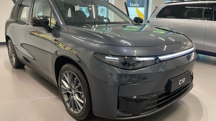 SUV C10, com porte maior e também elétrico, é o segundo modelo da Leapmotor confirmado no Brasil SUV C10, com porte maior e também elétrico, é o segundo modelo da Leapmotor confirmado no Brasil