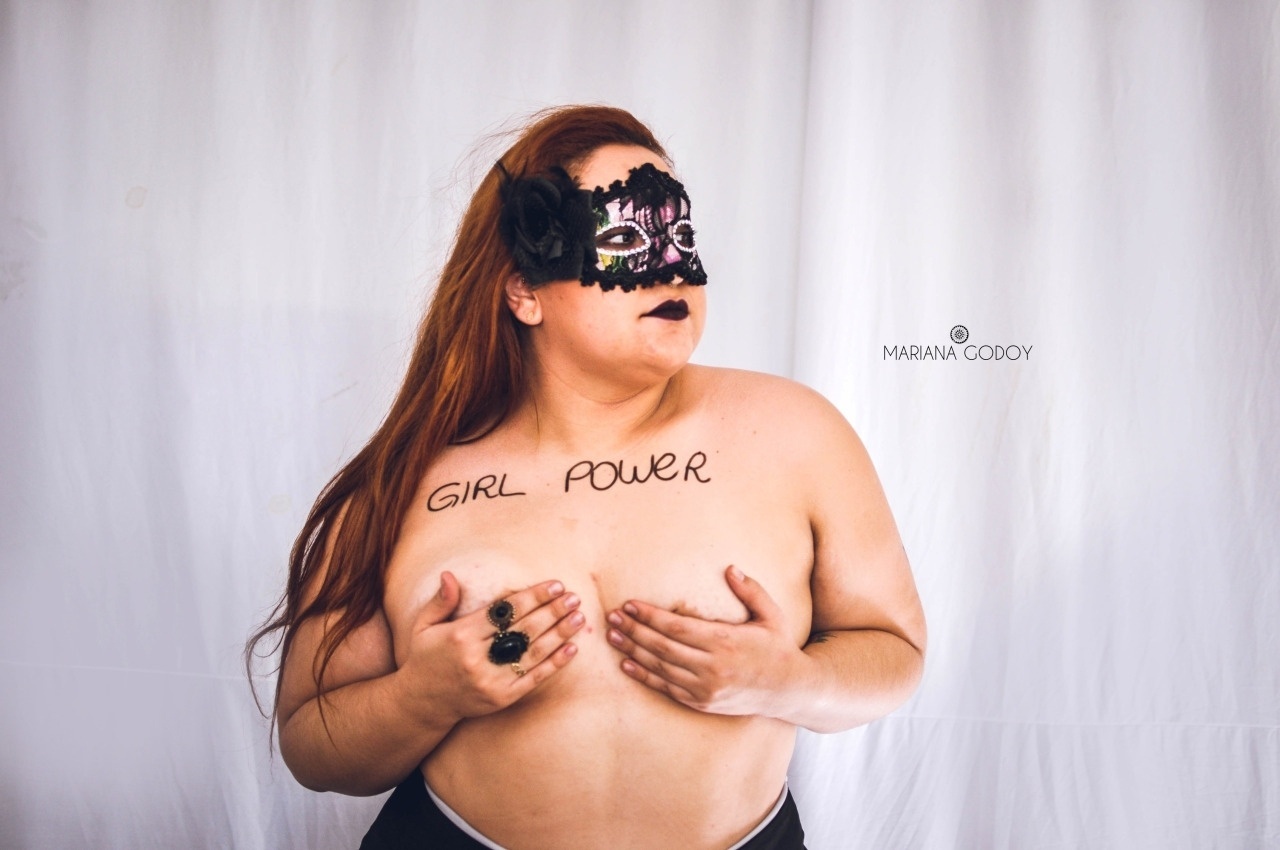 Ensaio sensual com mulheres gordas - Mariana Godoy