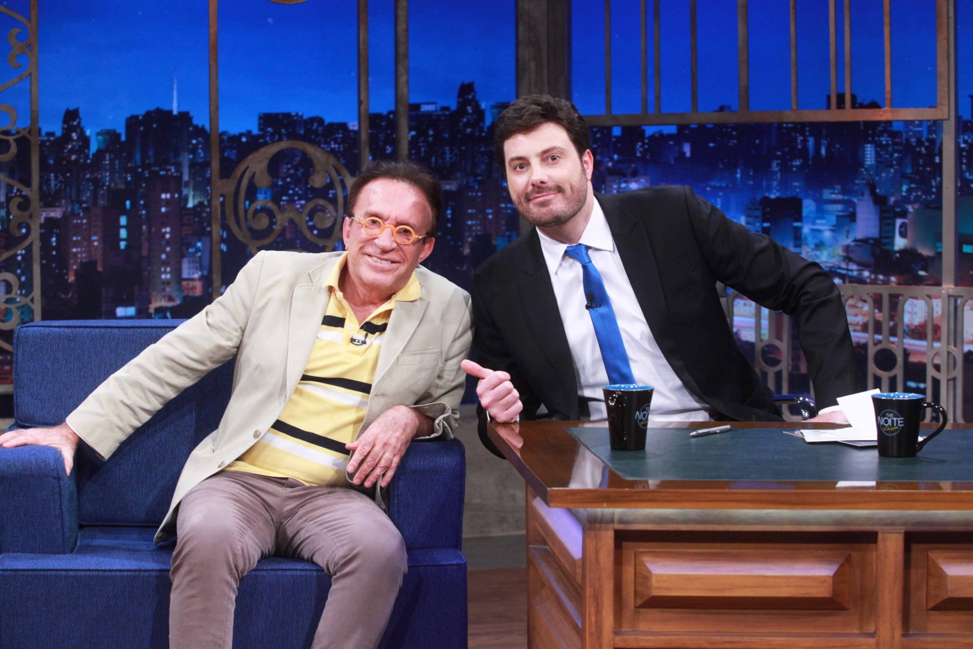 3.nov.2016 - Danilo Gentili entrevista Moacyr Franco no "The Noite" - Leonardo Nones/SBT