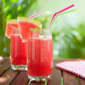 suco de melancia com gengibre - Getty Images - Getty Images