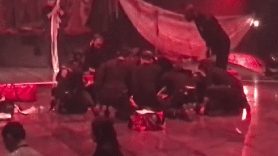 Acrobata do Cirque du Soleil morre após cair em um show em Tampa, na Flórida - Reprodução