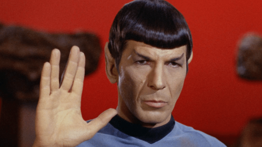 Leonard Nimoy como Spock na série "Star Trek" - Reprodução