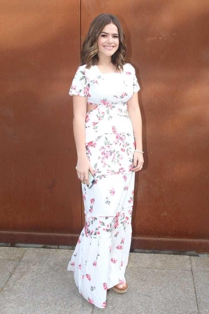 Maisa Silva mostra vestido florido escolhido para o chá de bebê de Sabrina Sato - Amauri Nehn/Brazil News