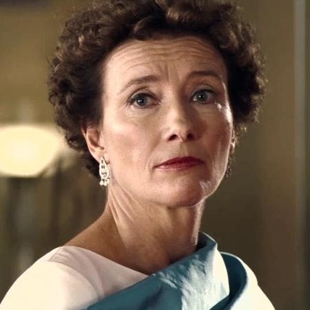 Emma Thompson vive Travers em "Walt nos Bastidores de Mary Poppins" (2013) - Divulgação/IMDb - Divulgação/IMDb