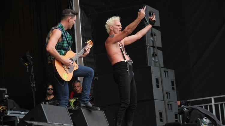 26.set.2015 - Supla junto com seu irmão João formam o Brothers of Brazil, que abre o palco Sunset durante o sexto dia do festival Rock in Rio 2015. - Graça Paes/Foto Rio News - Graça Paes/Foto Rio News