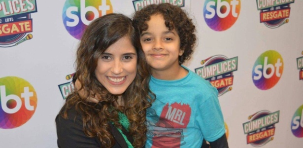 Camila Camargo com Leonardo Oliveira, seu filho em "Carinha de Anjo" - Divulgação/SBT - Divulgação/SBT