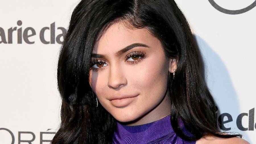 A irmã caçula de Kim Kardashian, Kylie Jenner, não só já afirmou ser adepta dos preenchimentos, como se tornou referência estética por isso - Getty Images