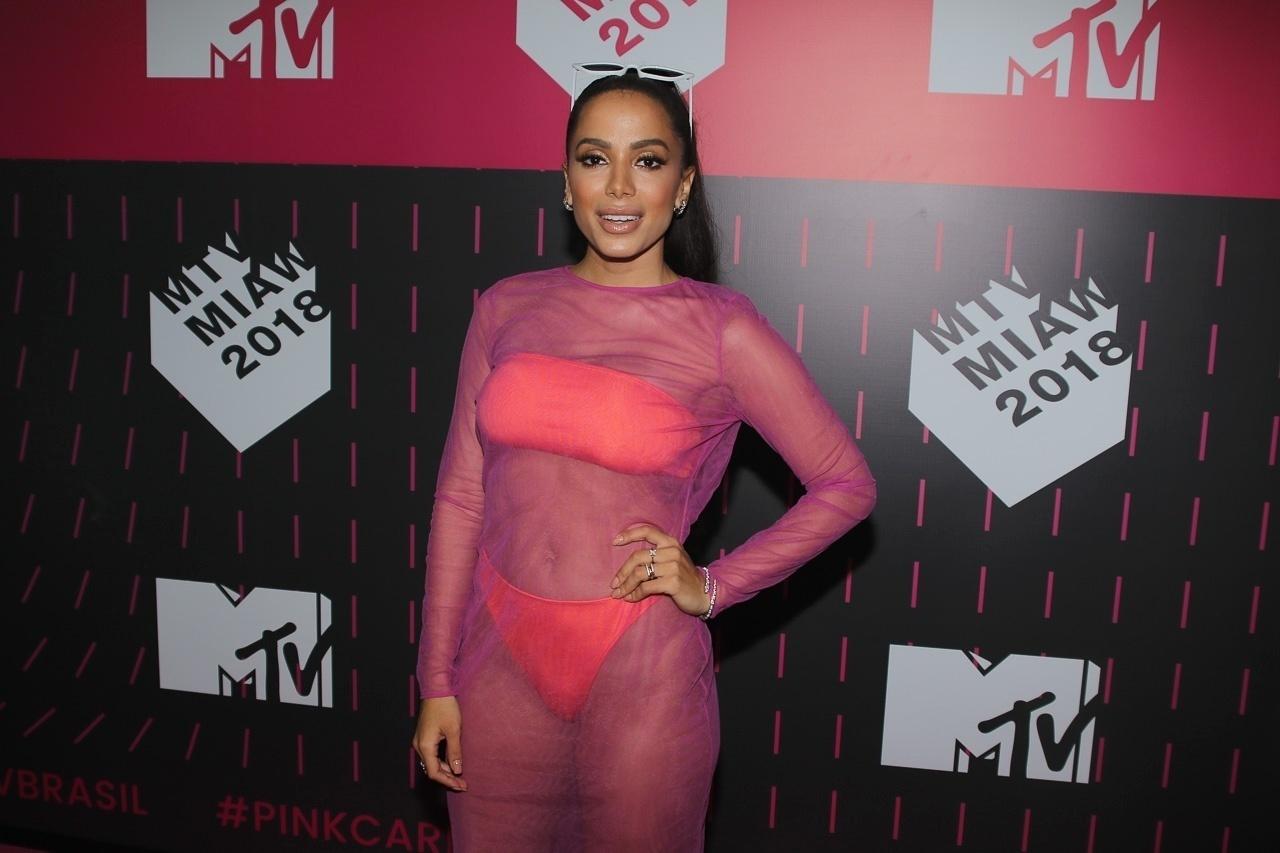 Anitta desfila no MTV MIAW 2018 de biquíni asa delta - Thiago Duran/Ag News