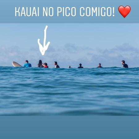 Dani Suzuki mostra ela e o filho surfando - Reprodução / Instagram - Reprodução / Instagram
