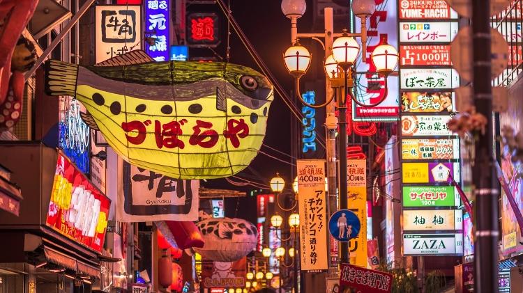 A cidade de Osaka tem uma infinidade de restaurantes que servem o fugu