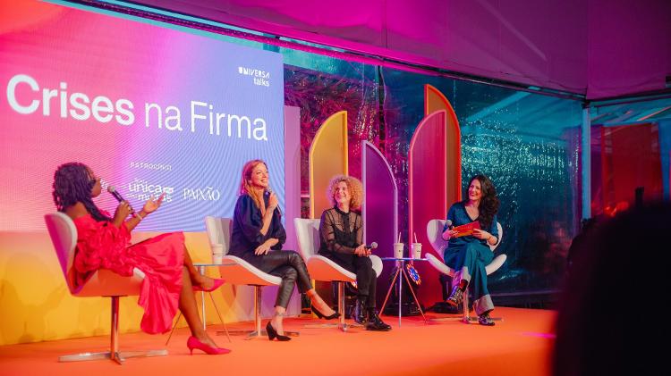 Cris Guterres, Julia Petit, Carol Baracat e Cris Fibe discutem como está a realidade das mulheres no ambiente de trabalho durante o Universa Talks 2025 Cris Guterres, Julia Petit, Carol Baracat e Cris Fibe discutem como está a realidade das mulheres no ambiente de trabalho durante o Universa Talks 2025