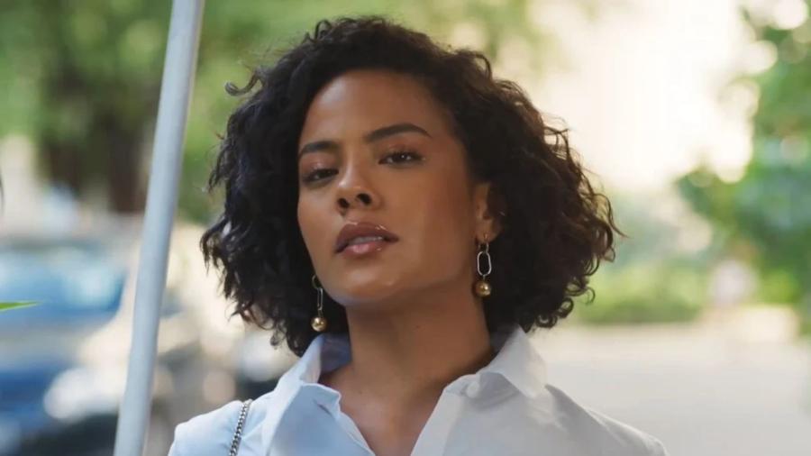 Bella Campos como Maria de Fátima em "Vale Tudo" - Reprodução/Globo