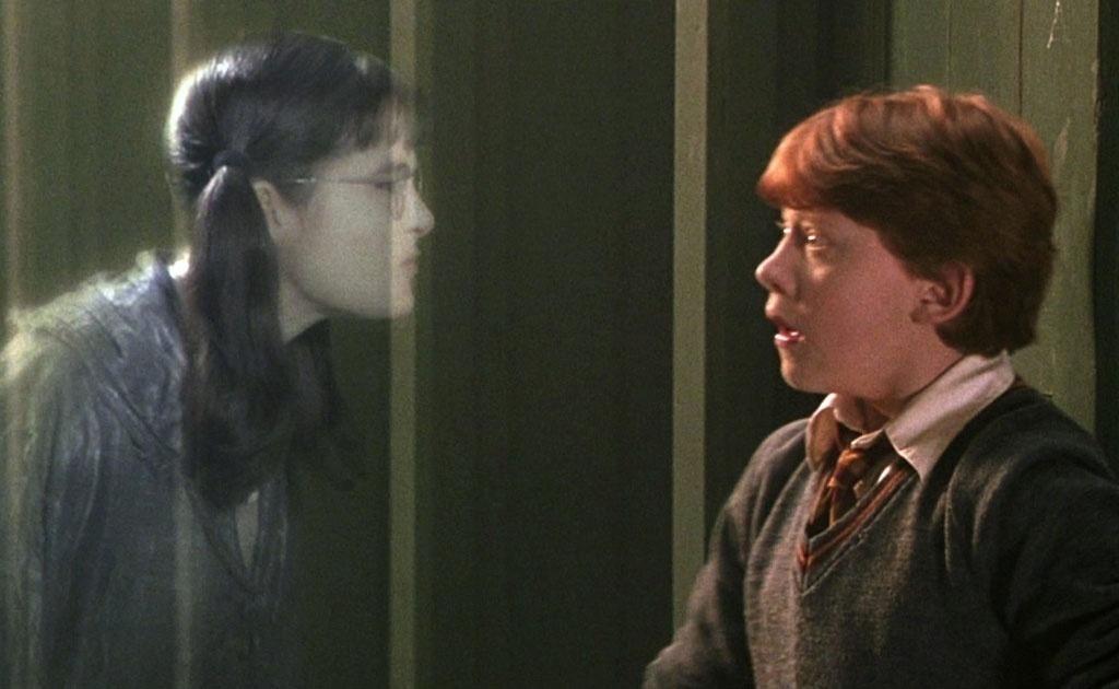 Shirley Henderson e Rupert Grint em cena de "Harry Potter e o Cálice de Fogo" (2005) - Reprodução