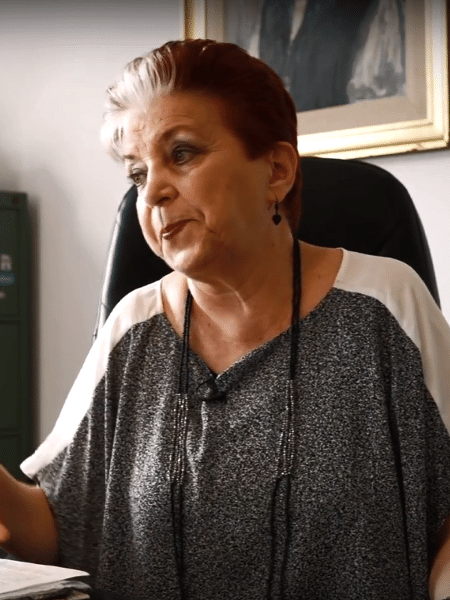 Elsa Barber será a primeira mulher a comandar a Biblioteca Nacional da Argentina - Reprodução/YouTube