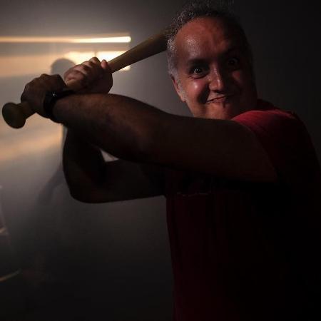 O diretor de filmes de terror Paulo Biscaia Filho, que começou trabalhando no teatro - Reprodução/Instagram - Reprodução/Instagram