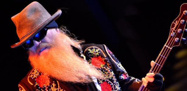 dusty-hill-