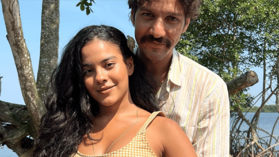 Muda (Bella Campos) e Tibério (Guito) serão papais ao final de "Pantanal" - Reprodução/Instagram