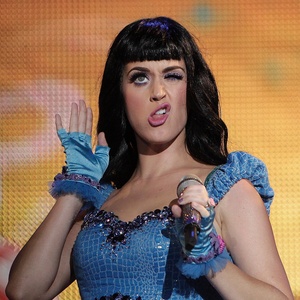 Katy Perry canta também em Curitiba e Brasília