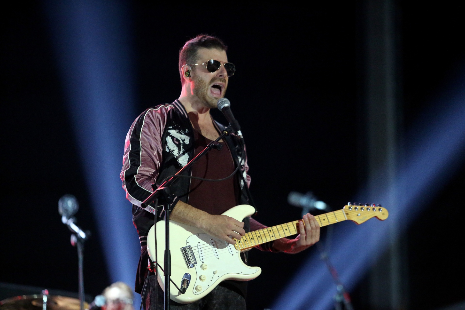 20.set.2015 - A banda canadense Magic! se apresenta no palco Sunset, durante o terceiro dia do Rock in Rio 2015. O estilo pop misturado com influências do reggae e do R&B é a marca de suas músicas. - Fábio Motta/Estadão Conteúdo