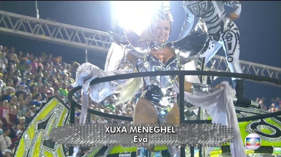 Xuxa Meneghel reaparece na Globo durante o desfile da Grande Rio - Reprodução/TV Globo
