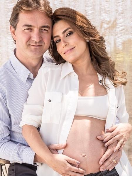 Ticiana Villas Boas ao lado do marido, Joesley Batista, durante a primeira gravidez - Reprodução/Instagram/tici_villasboas