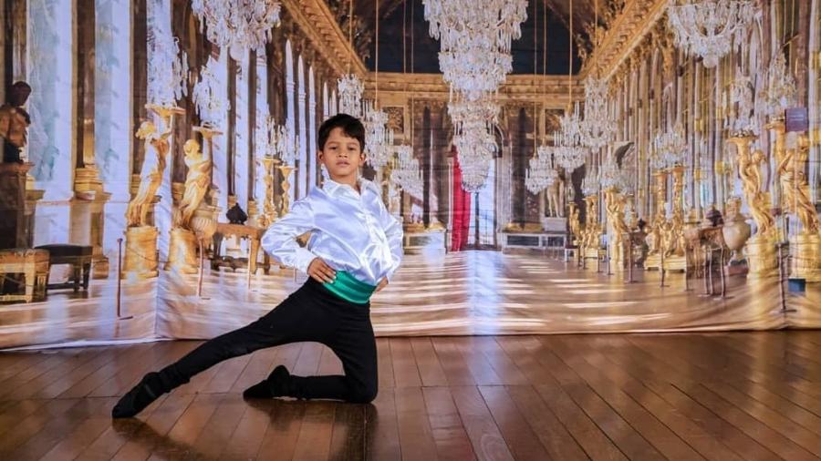 Miguel Labajo, 10, começou a dançar aos oito anos; a paixão pelo balé surgiu após ver o filme "A Bailarina" - Arquivo Pessoal