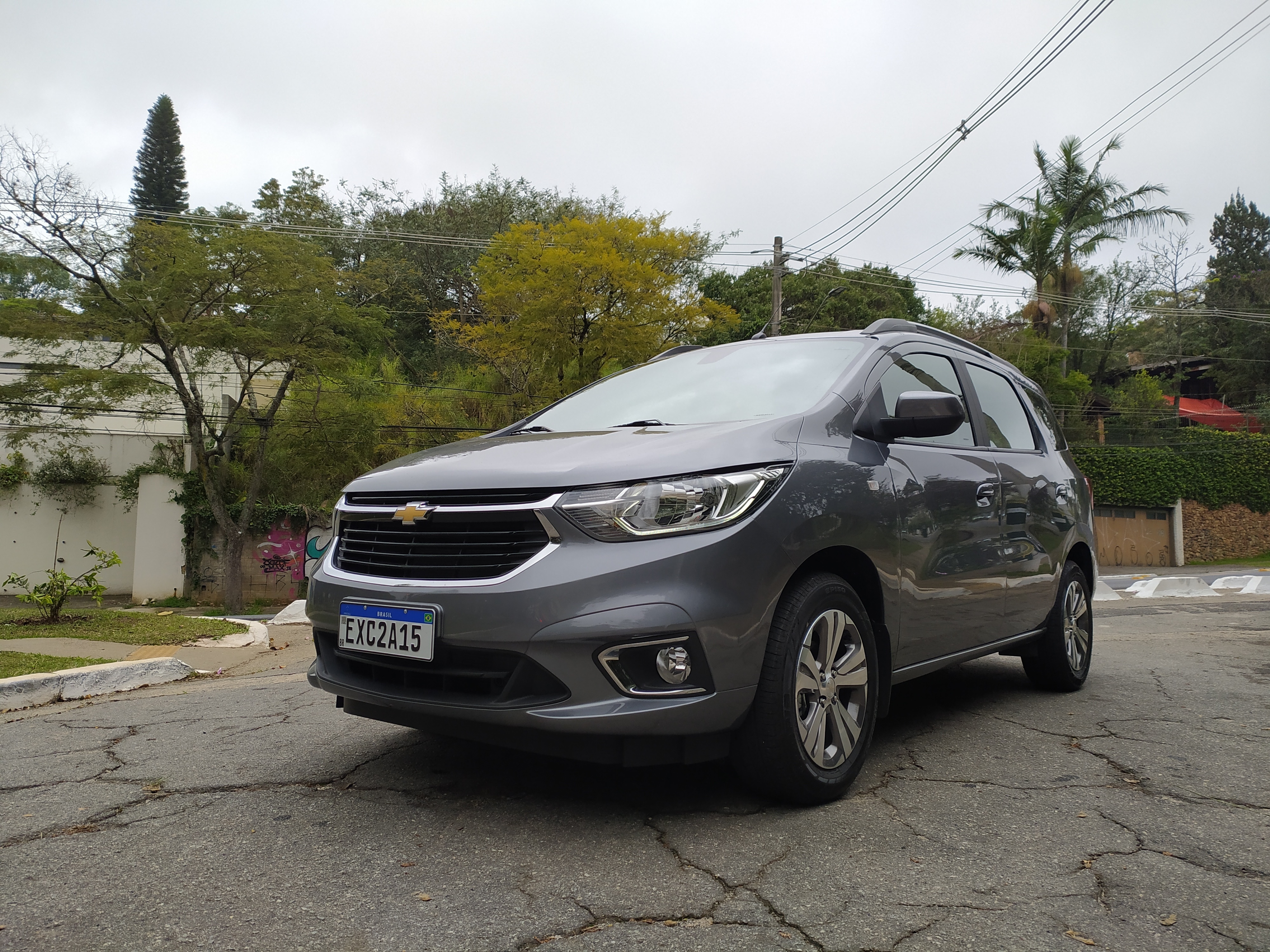 Carros na Web, Chevrolet Spin LS 1.8 2023