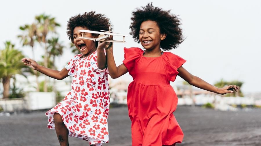 Material para artes infantil: veja os apetrechos dos pequenos artistas - O  Poder das Cores