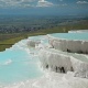 As piscinas de Pamukkale oferecem vista para lindas paisagens turcas - Getty Images