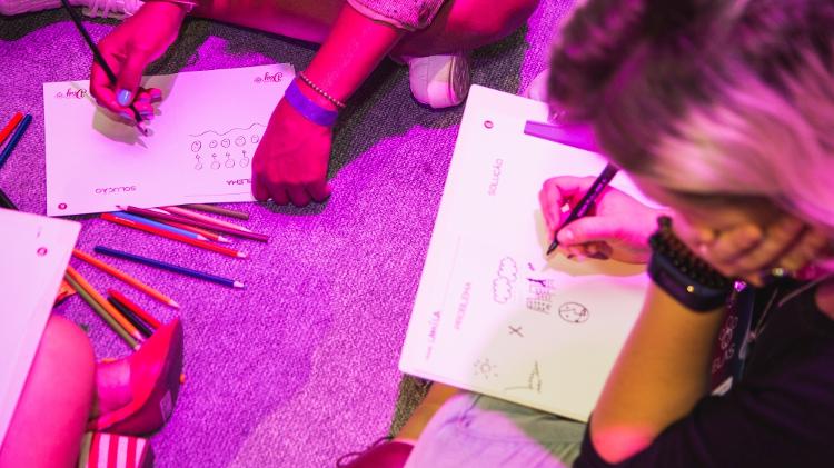 Quadro fez parte de atividade pós-almoço, quando palestrantes preparam a finalização do intensivão - Ariane Thrall - Ariane Thrall