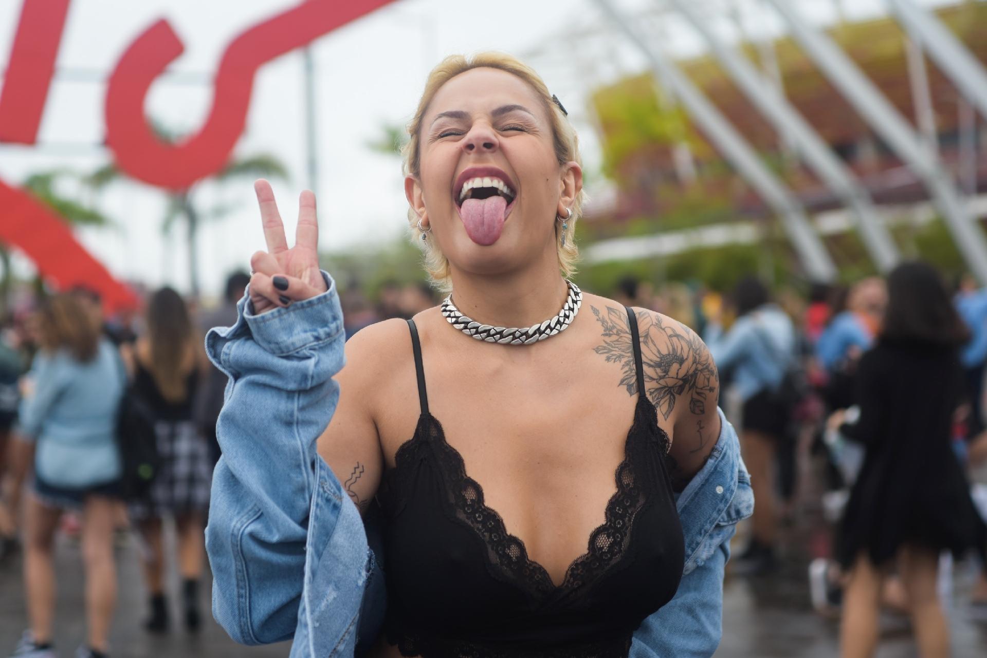 Além da careta, tatuagem se destacava no braço de jovem - Marcelo Fonseca/Estadão Conteúdo