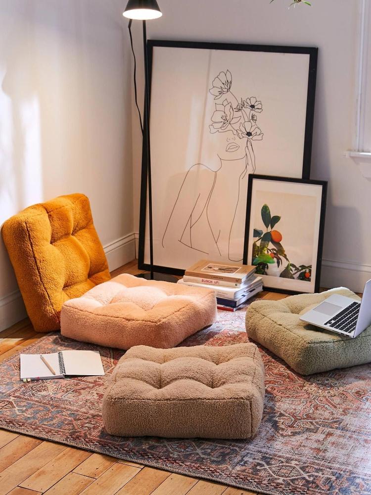 Cantinho de meditação no quarto: inspirações para ter o seu em casa