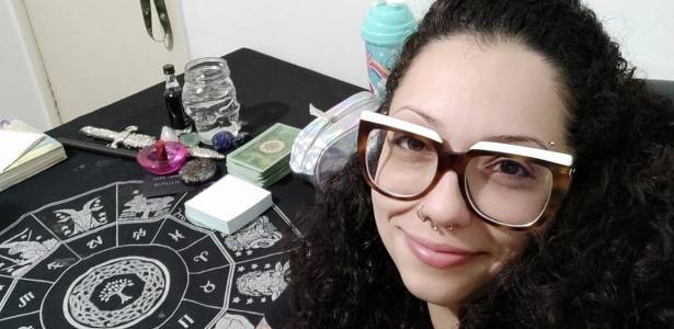 'Larguei trabalho em multinacional para me tornar benzedeira' - Vimarsana News