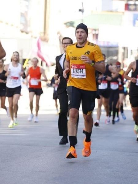 Fábio Ferri sofreu um AVC em 2019 e voltou a correr uma maratona este ano, em Chicago - Arquivo pessoal